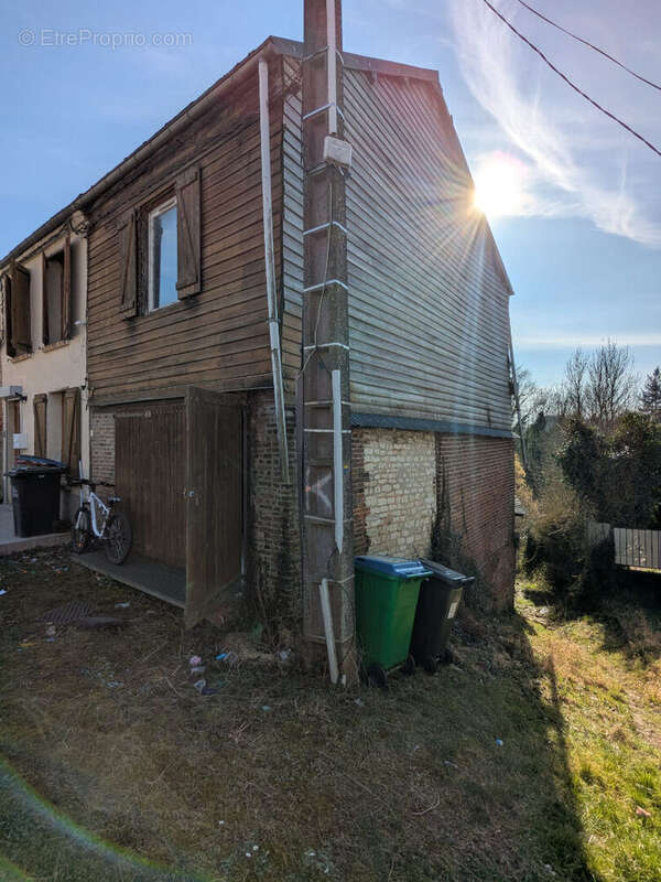 Maison à MONTCORNET