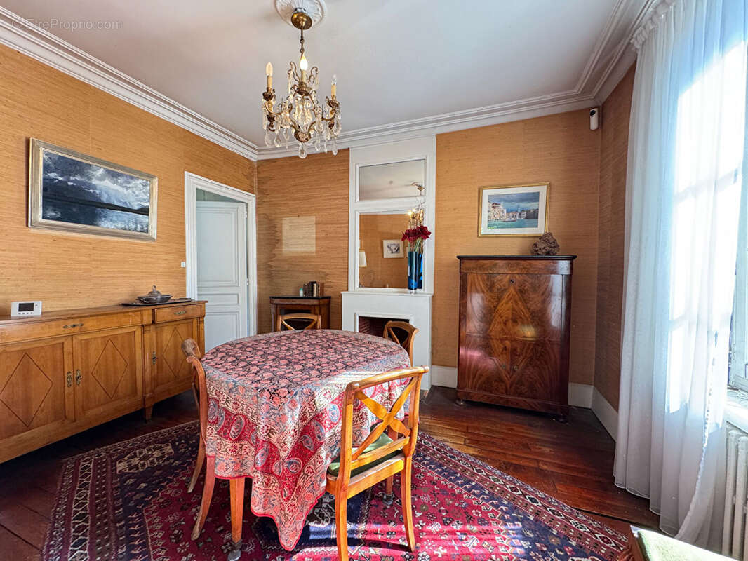 Maison à SAINT-GERMAIN-EN-LAYE