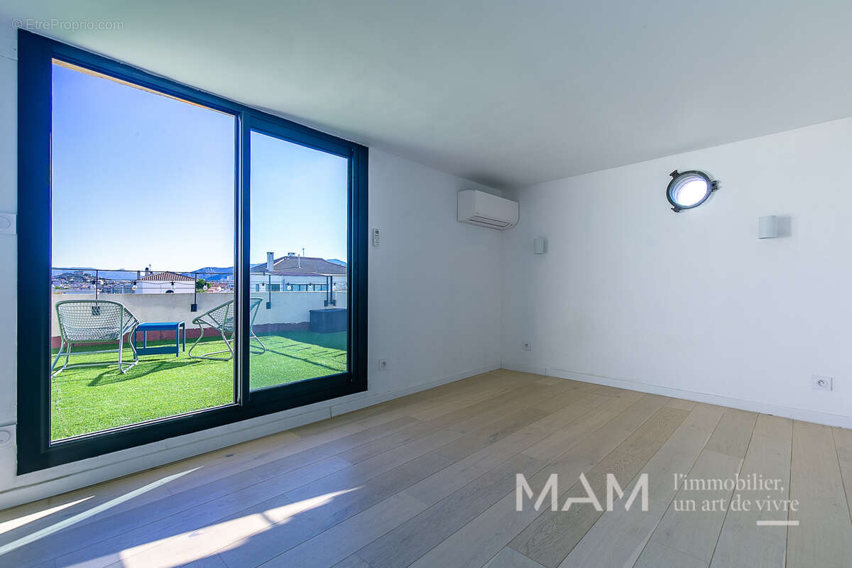 Maison à MARSEILLE-8E