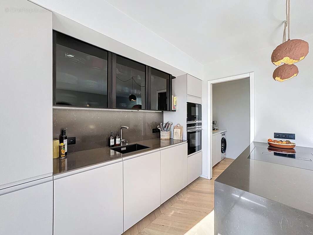 Appartement à LE CANNET