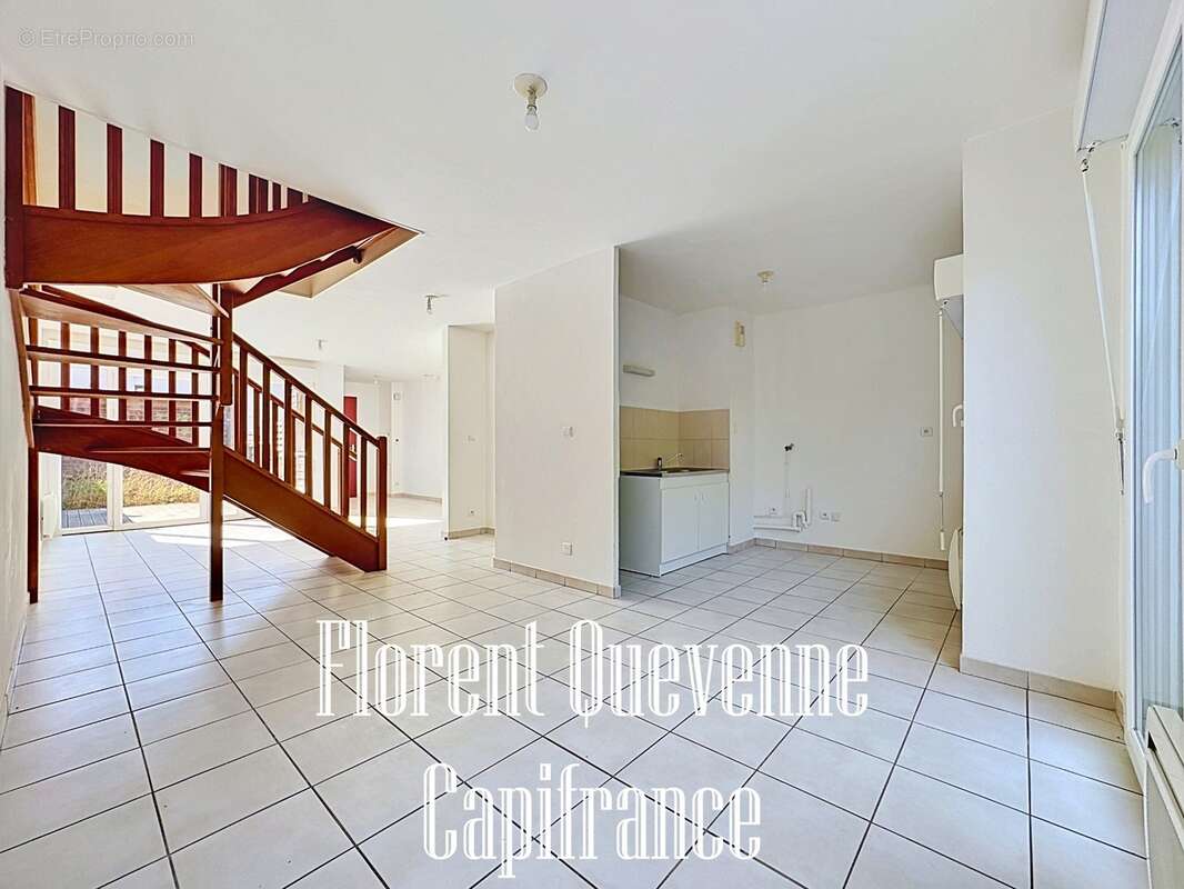 Maison à vendre 5 pièces HEROUVILLE SAINT CLAIR (14) - photo 2
