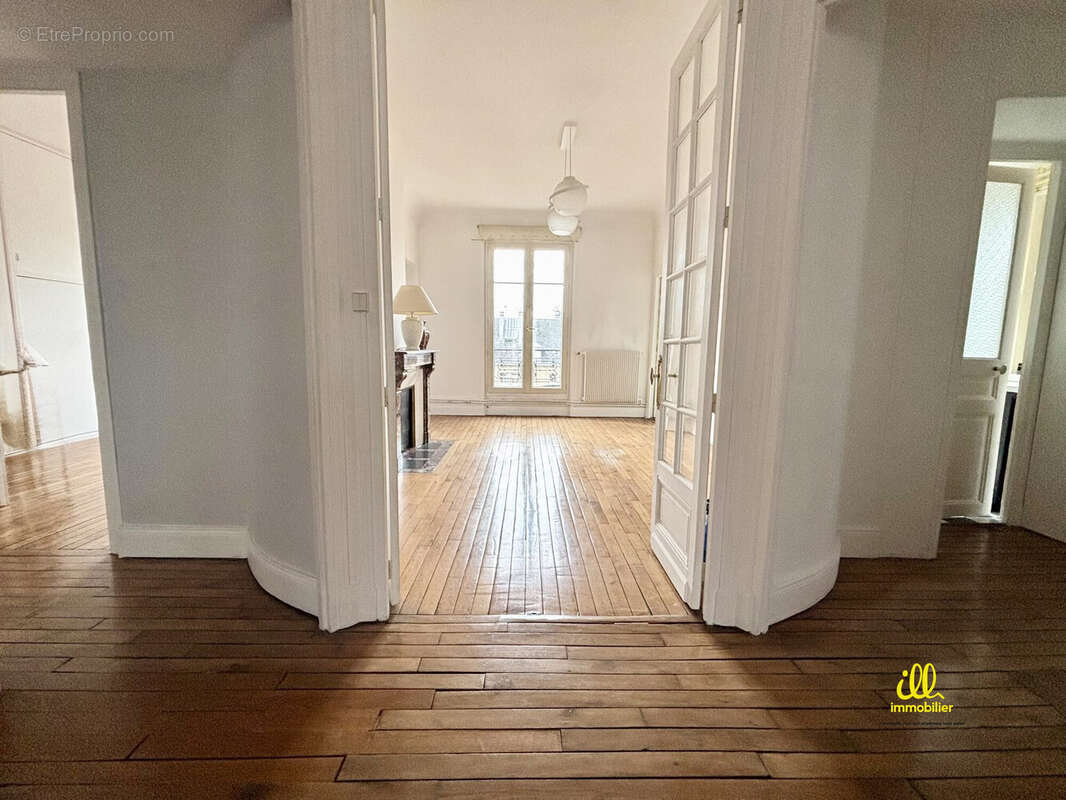 Appartement à CHARLEVILLE-MEZIERES