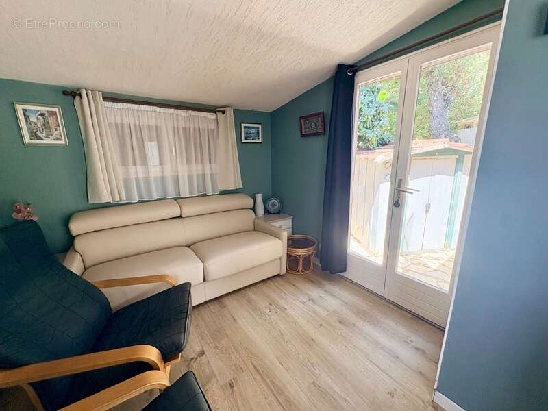 Maison à vendre 3 pièces ROQUEBRUNE SUR ARGENS (83) - photo 6