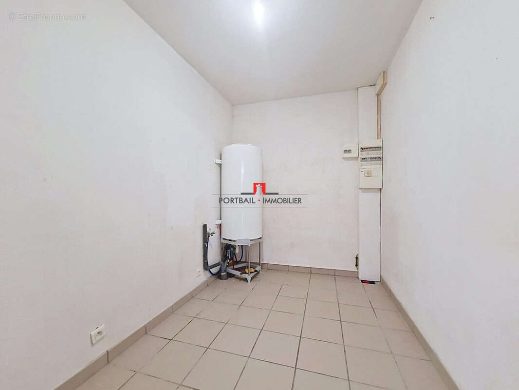 Maison 87 m² à Cavignac  - photo 6