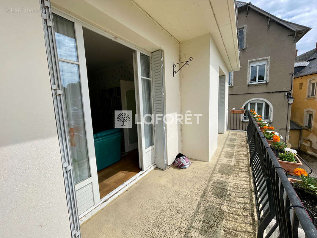 Maison à CASSAGNES-BEGONHES