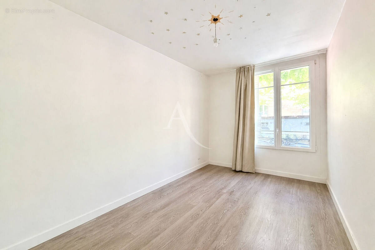 Appartement à LE PERREUX-SUR-MARNE