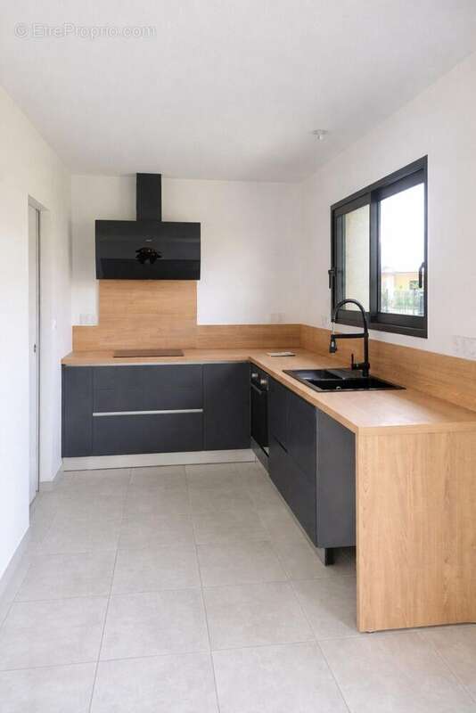 Photo 3 - Maison à BRESSOLS