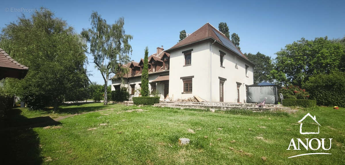 Maison à ARROU