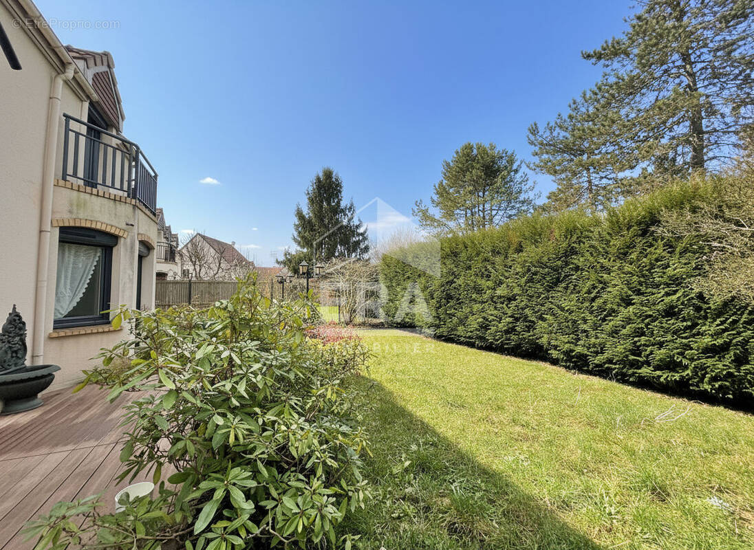 Maison à LA QUEUE-EN-BRIE