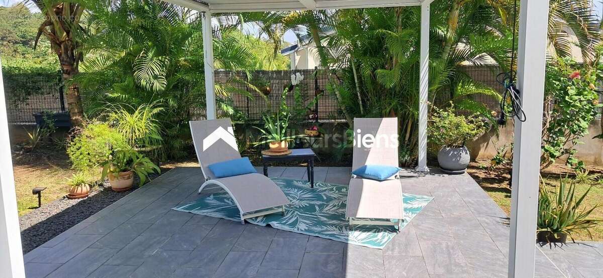 Maison familiale 4 pièces avec jardin de 591 m² à Petit-Bourg - photo 6