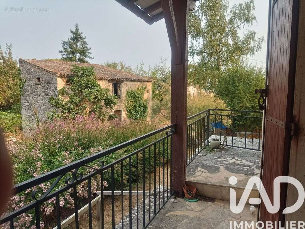 Photo 2 - Maison à CONNE-DE-LABARDE