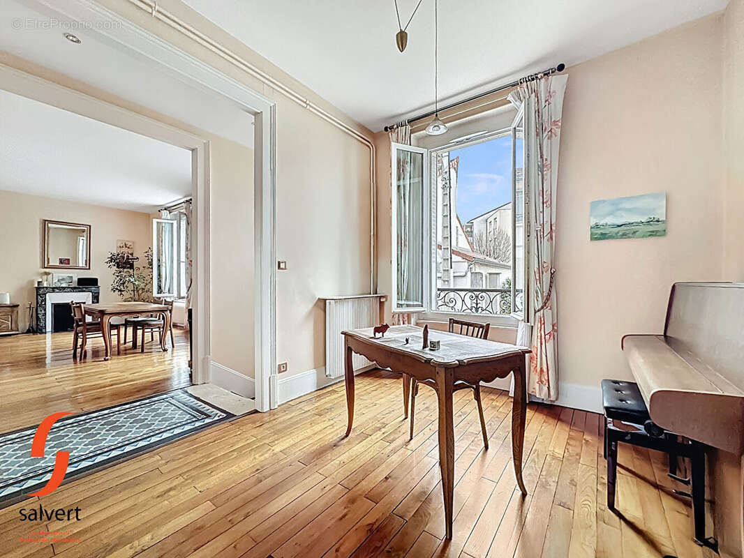 Maison à MONTLUCON