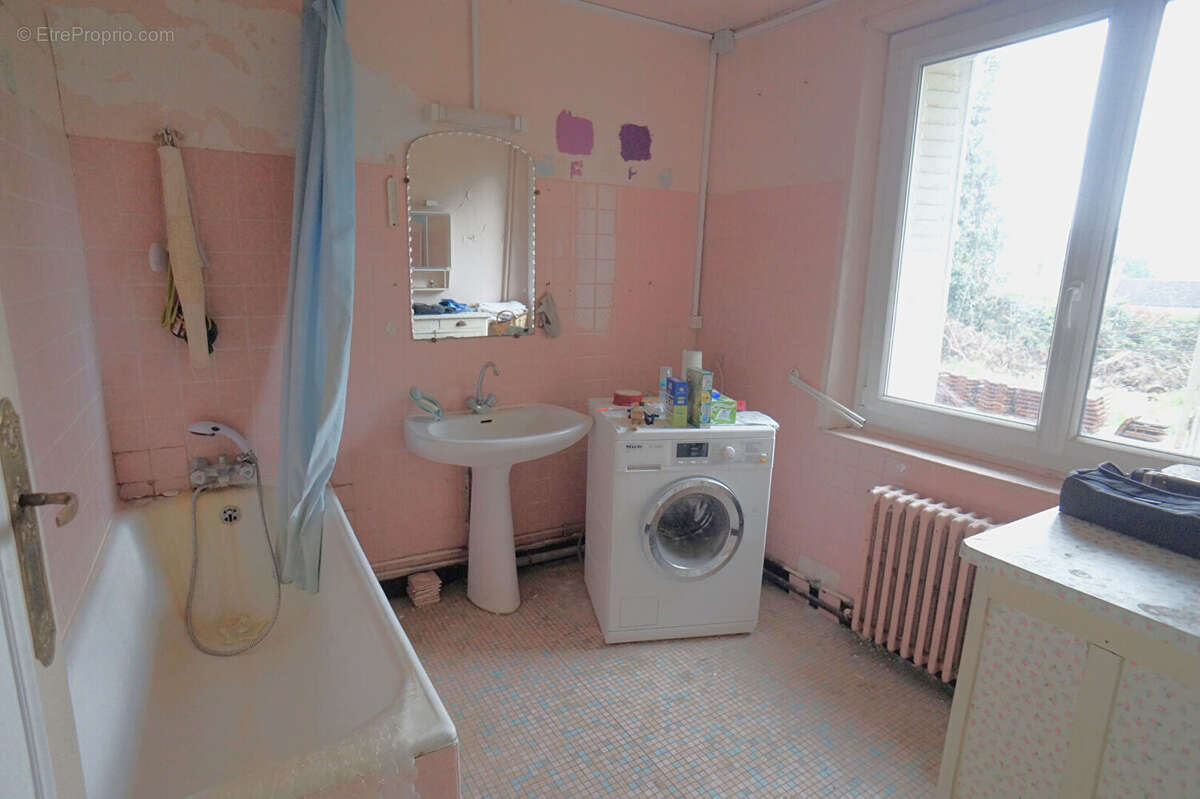 Maison à CHAMPVALLON