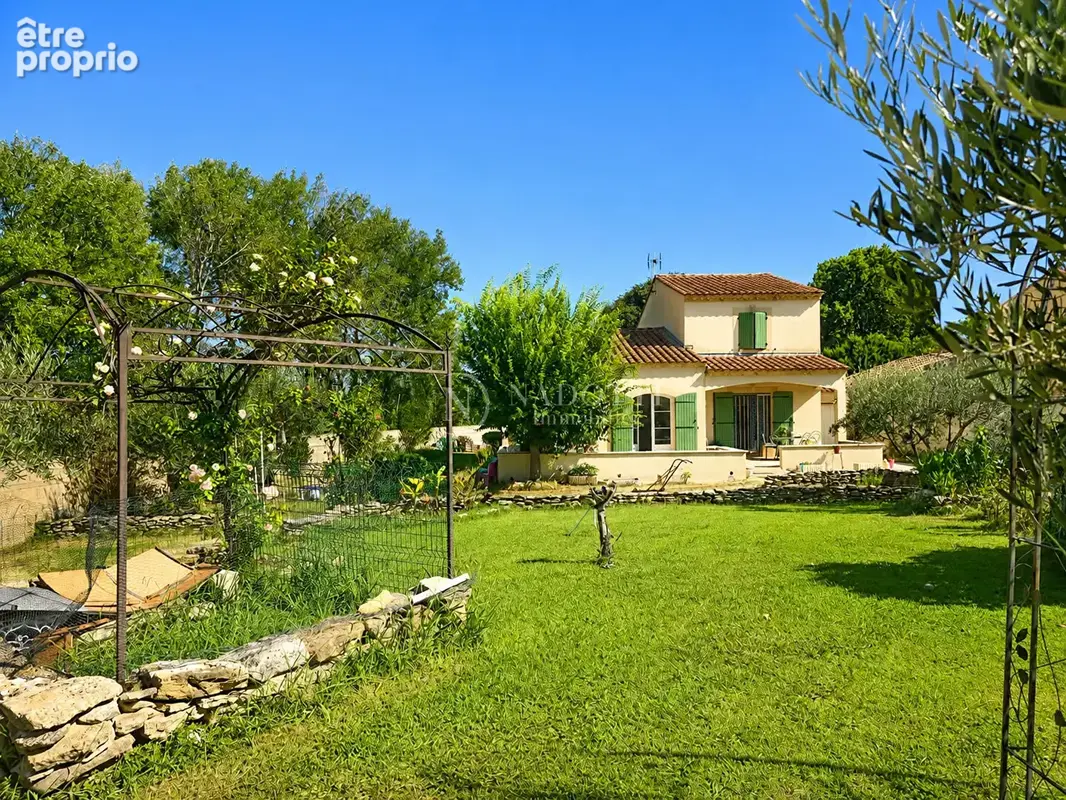 Maison à ROBION
