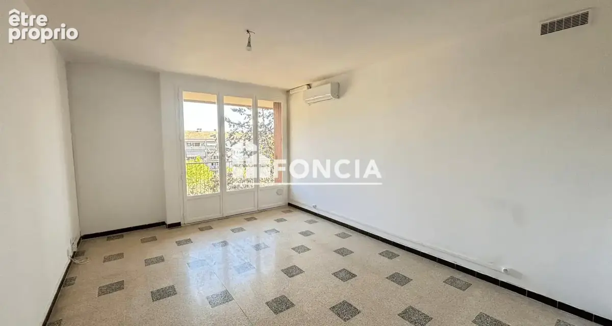 Toulon serinette t3 dernier étage – balcon – parking privatif – cave - photo 2