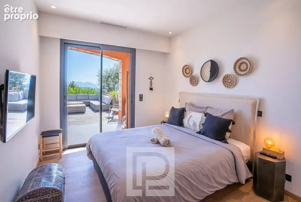 Villa entièrement rénovée avec vue mer panoramique - photo 13