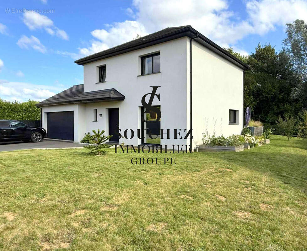 Maison à SOUCHEZ