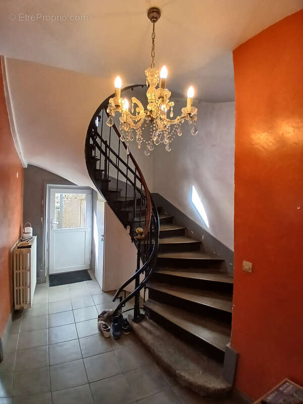 Maison à LORMES
