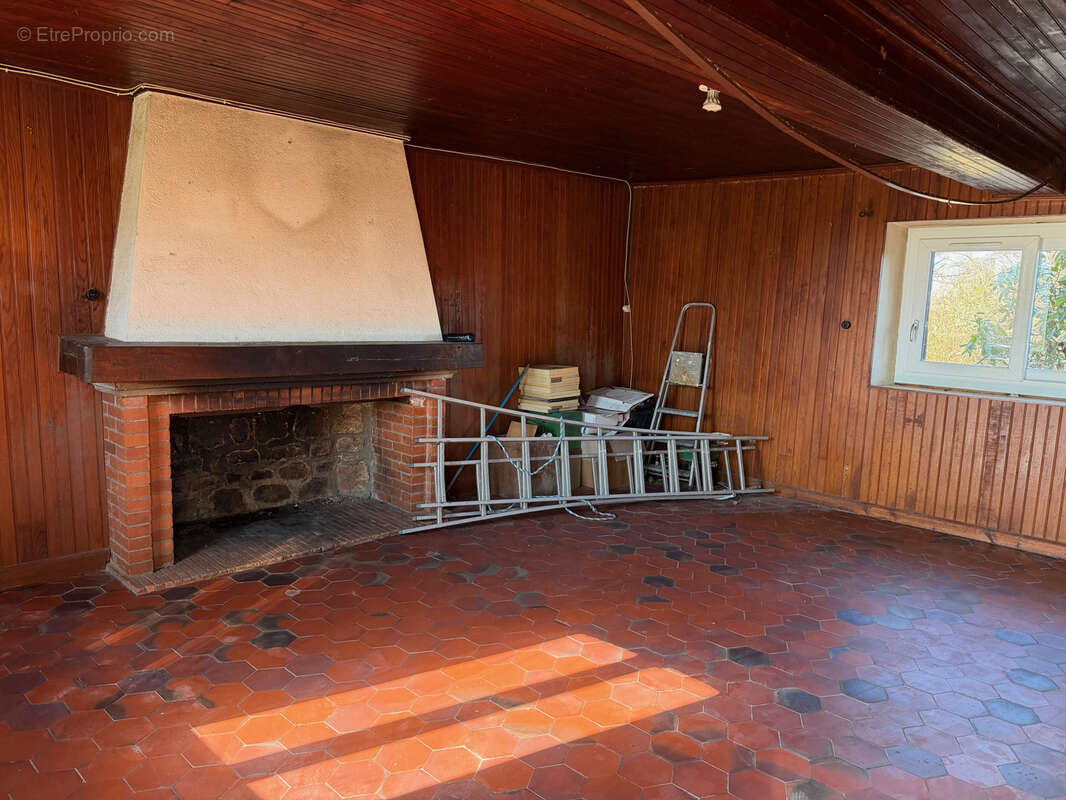 Maison à LA PETITE-MARCHE
