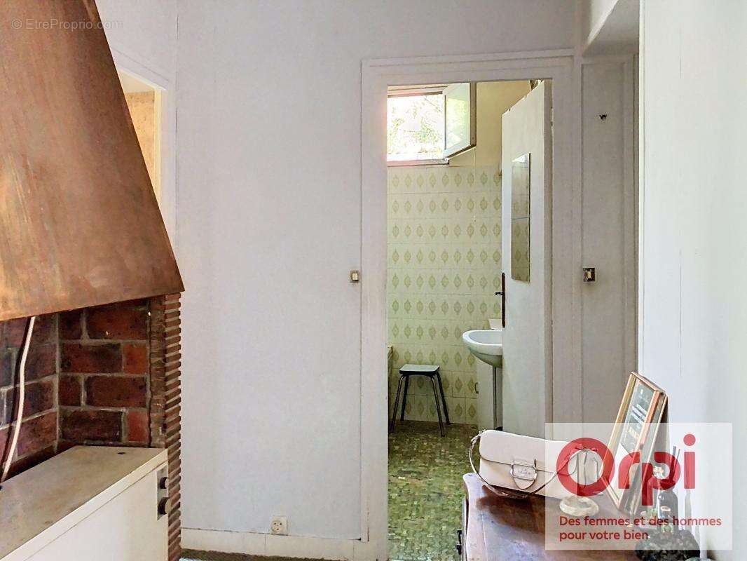 Appartement à ISSY-LES-MOULINEAUX