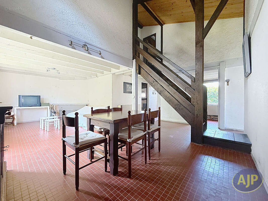Maison mitoyenne T4 97m² LA TESTE DE BUCH Miquelots - photo 8