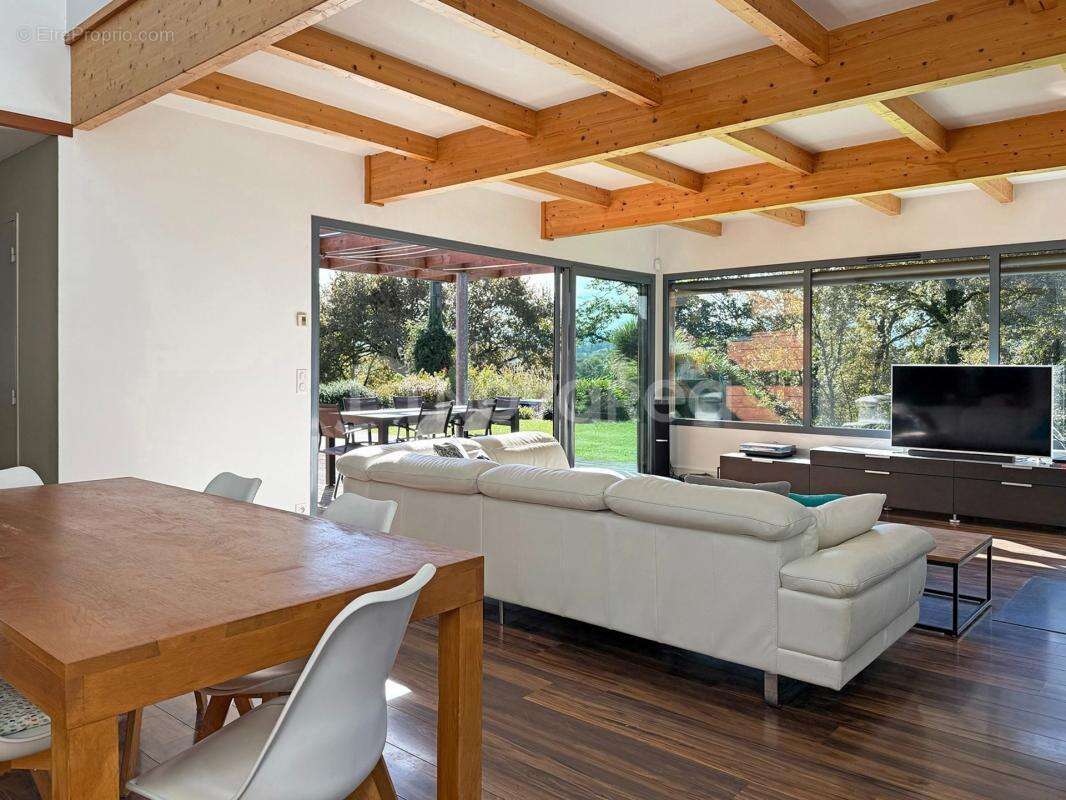 Maison à IDRON