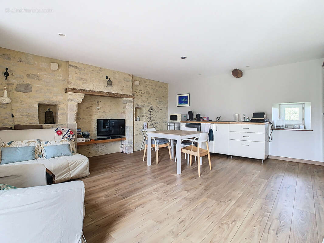 Maison à ISIGNY-SUR-MER