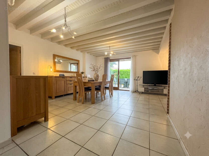 Maison 117 m² à Beauzac  - photo 3