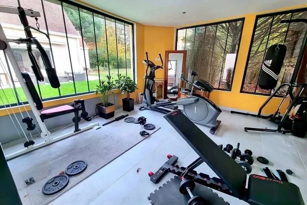 Maison à LE VESINET