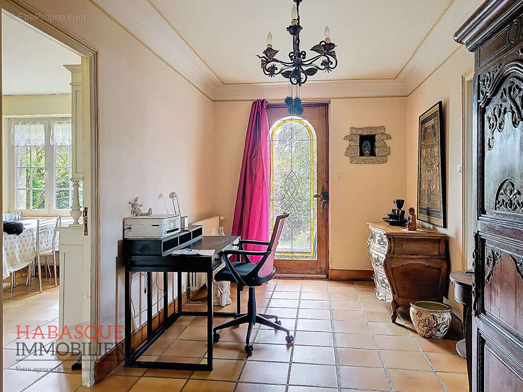 Maison à SAINT-SAUVEUR