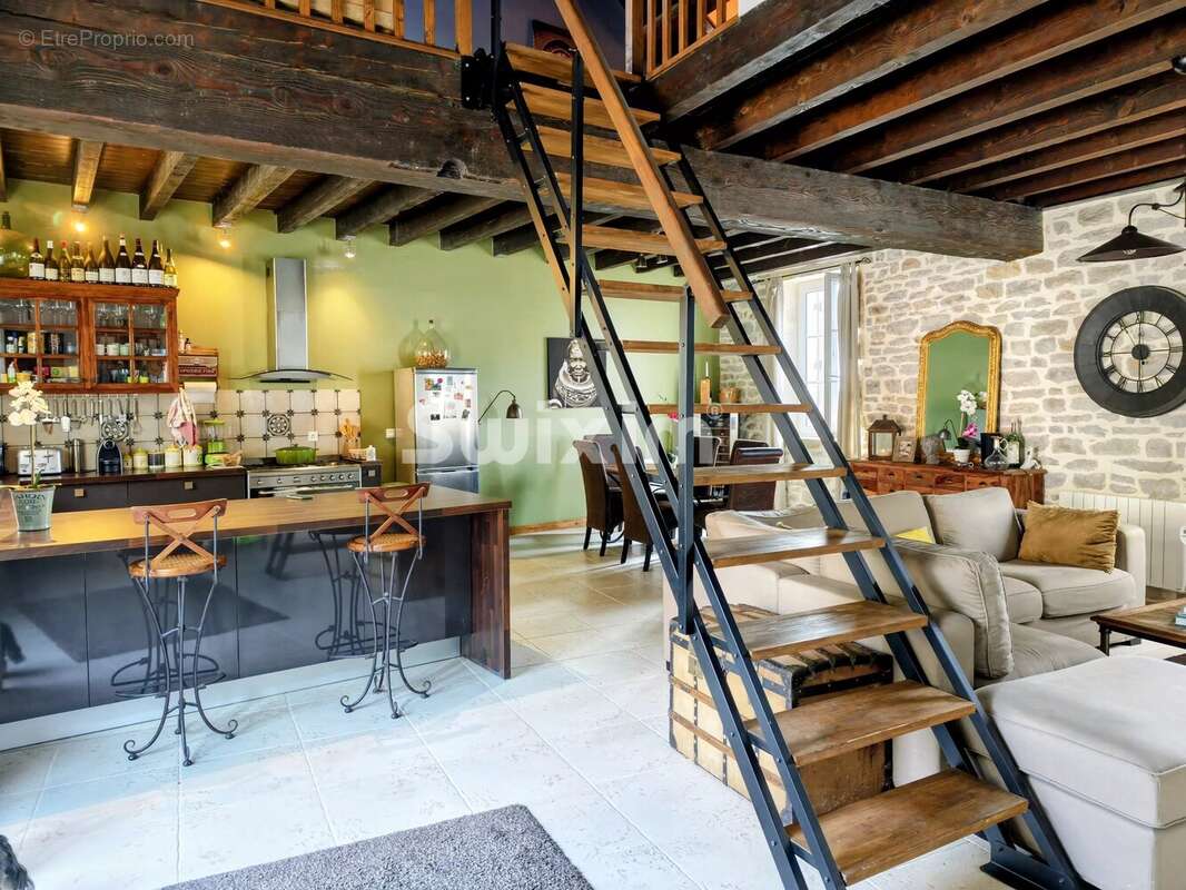 Maison de village en pierre - photo 3