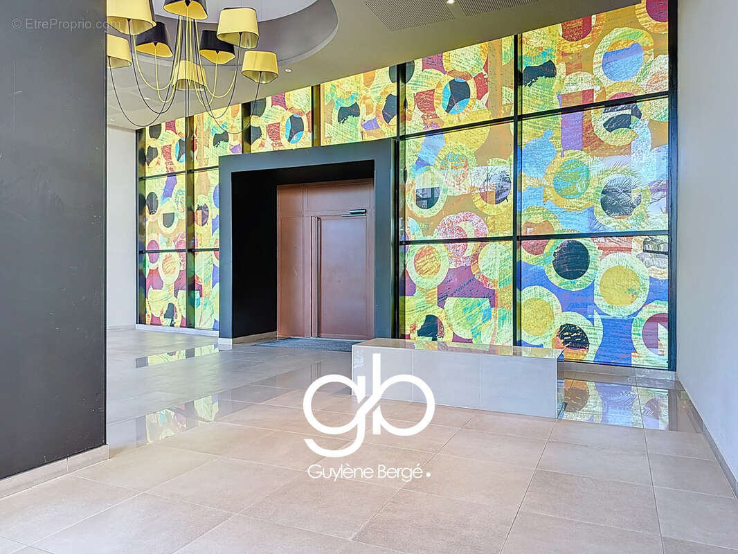 Appartement à LATTES