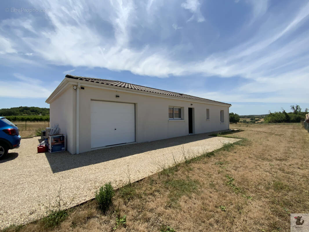 Avec vue dégagée maison neuve de plain pied - garage et jardin - RIBAGNAC - photo 3
