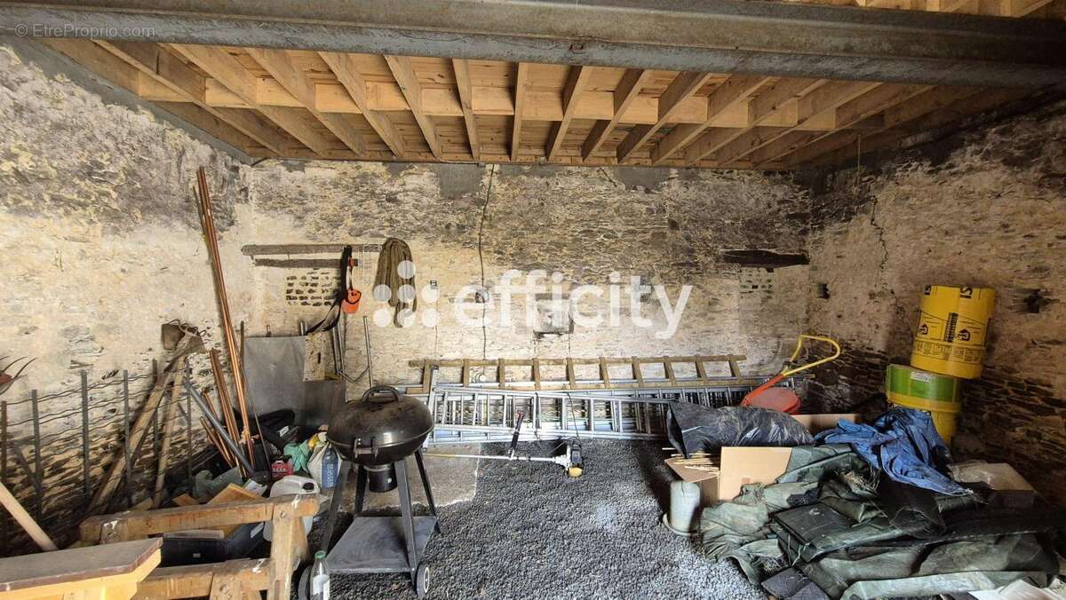 Maison à LE MOLAY-LITTRY