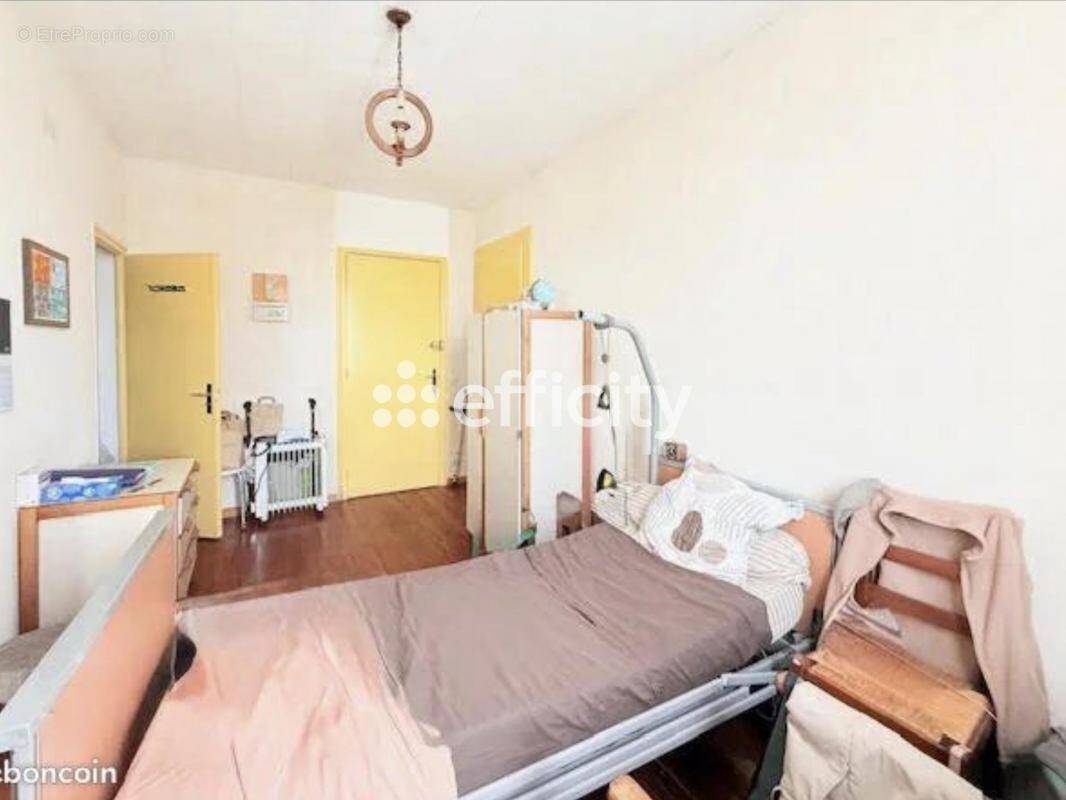 Appartement à AIX-LES-BAINS