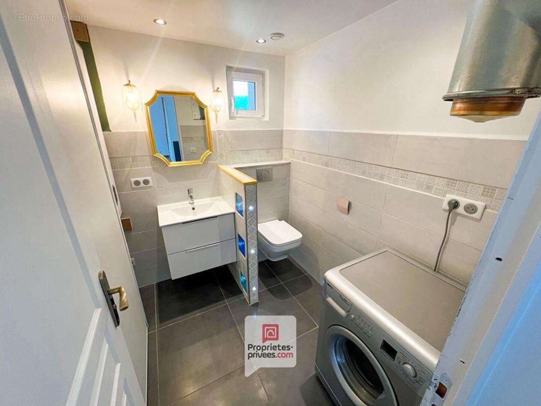 Maison à SAINT-MARTIN-D'URIAGE