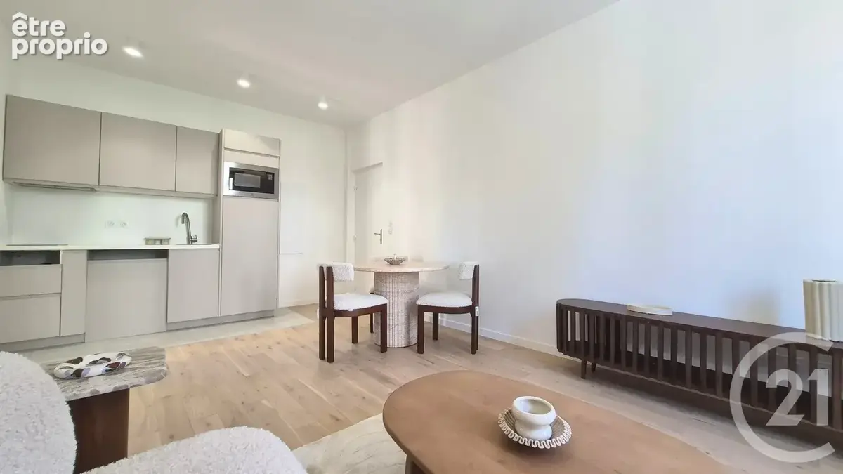 Appartement 2 pièces 31 m² à vendre à Nice (06000) - photo 3