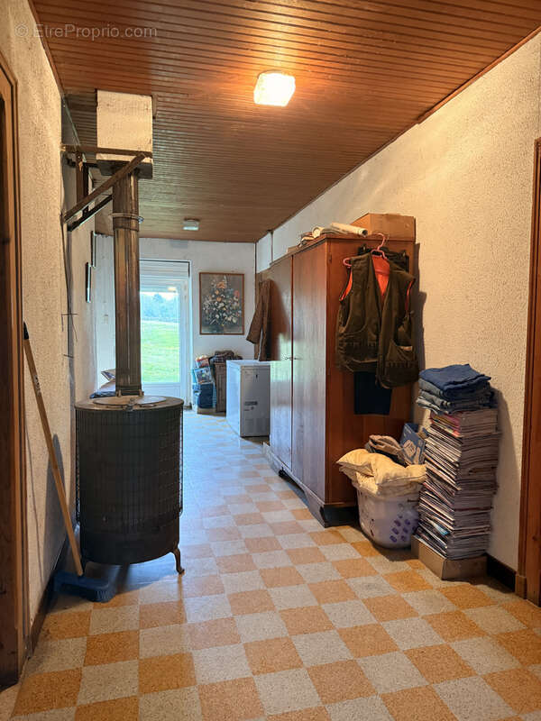 Maison à MONTIGNAC-DE-LAUZUN