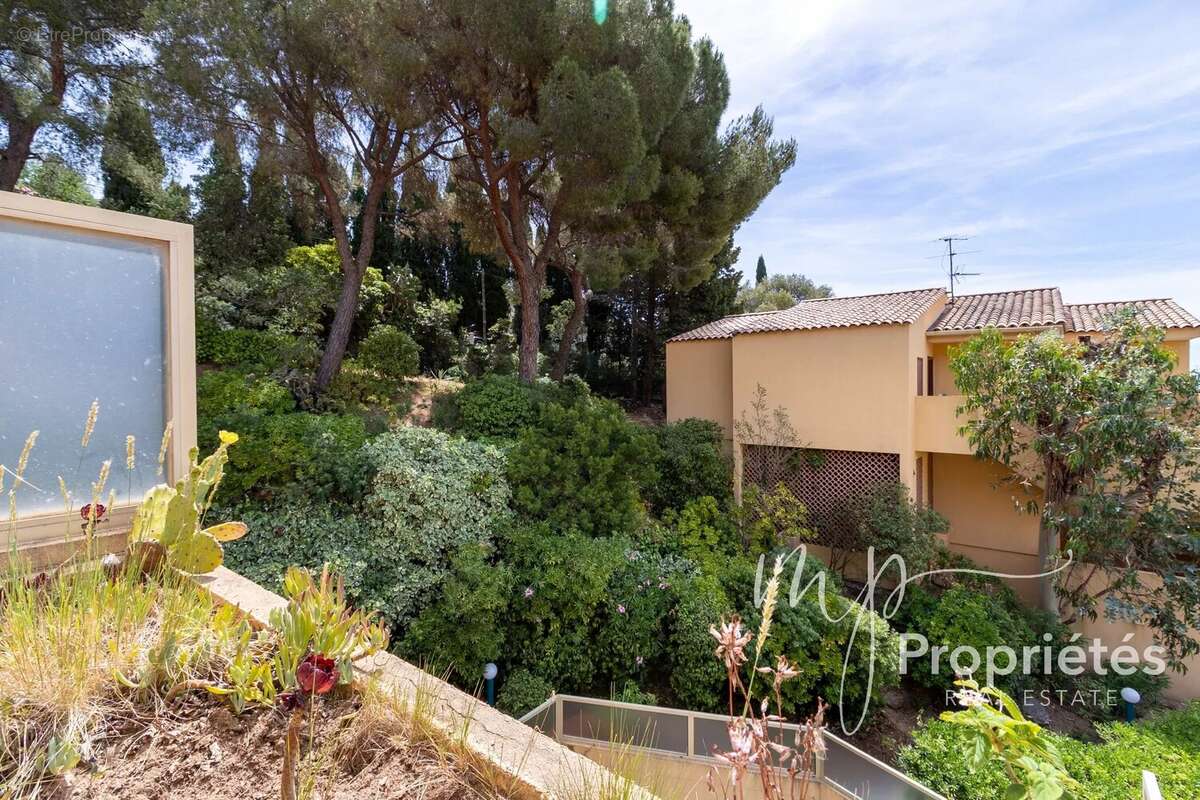 Appartement à LE LAVANDOU