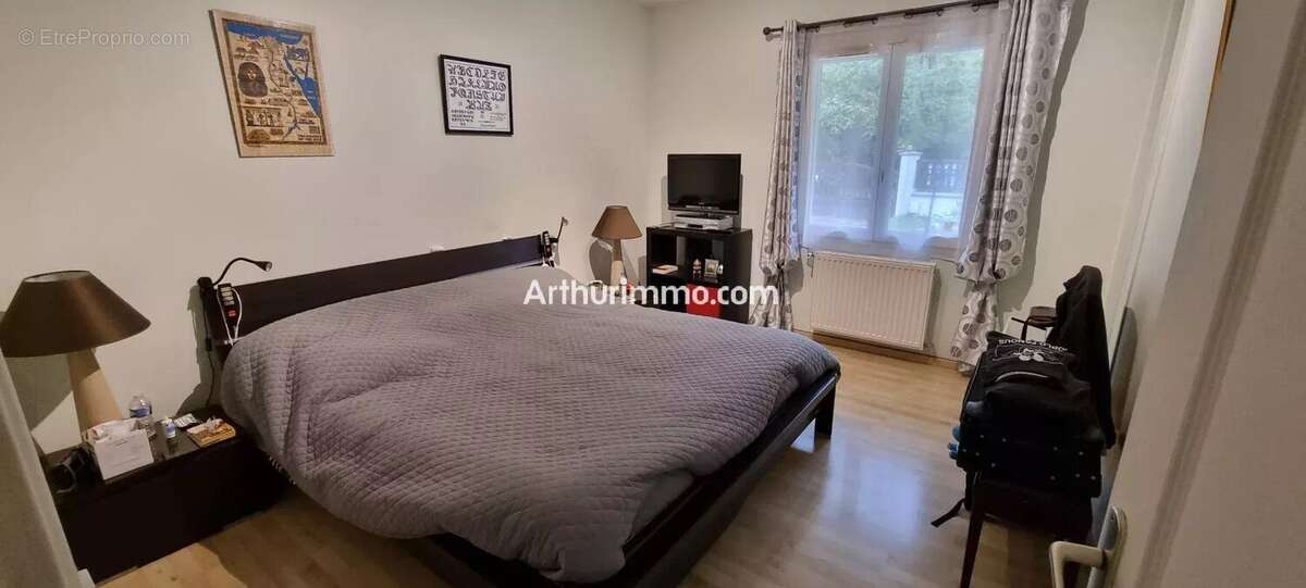 Maison à LIMEIL-BREVANNES