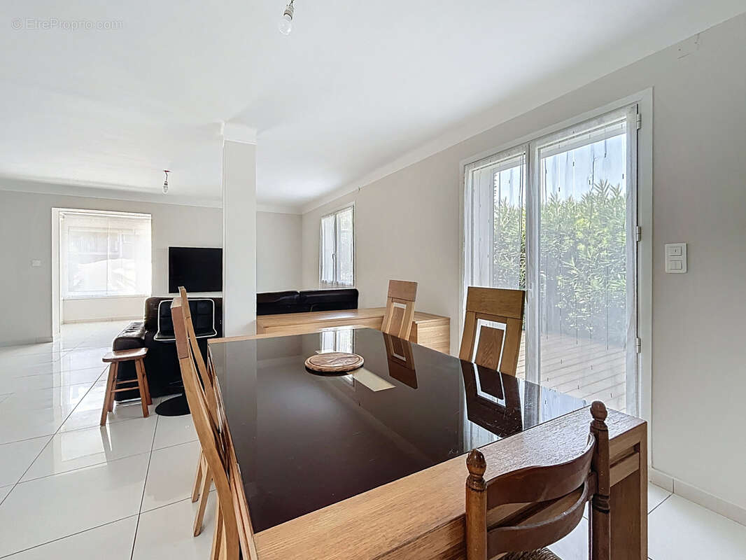 Maison à CANET-EN-ROUSSILLON