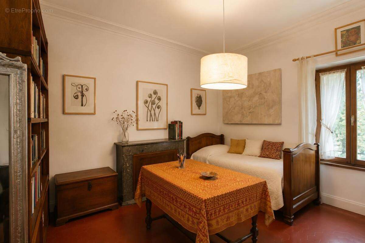 Maison à CAMARES