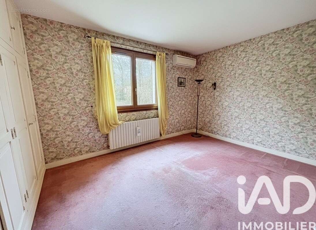 Photo 8 - Maison à HOUDAN