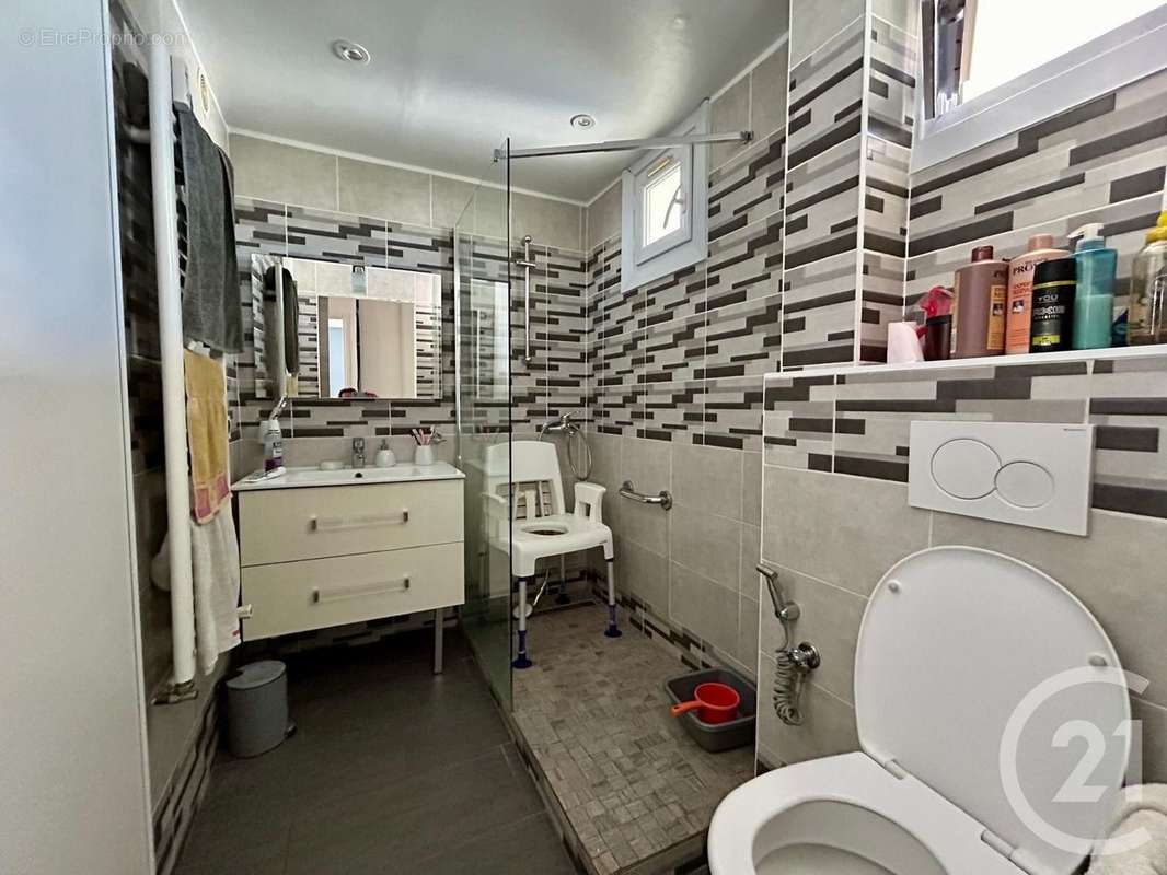 Appartement à LE CANNET