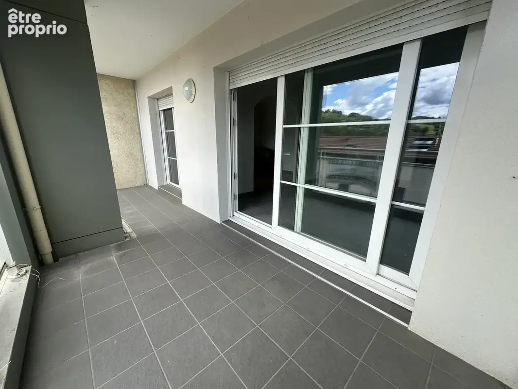 LA FOUILLOUSE Appartement T4 avec terrasse et garages - photo 7
