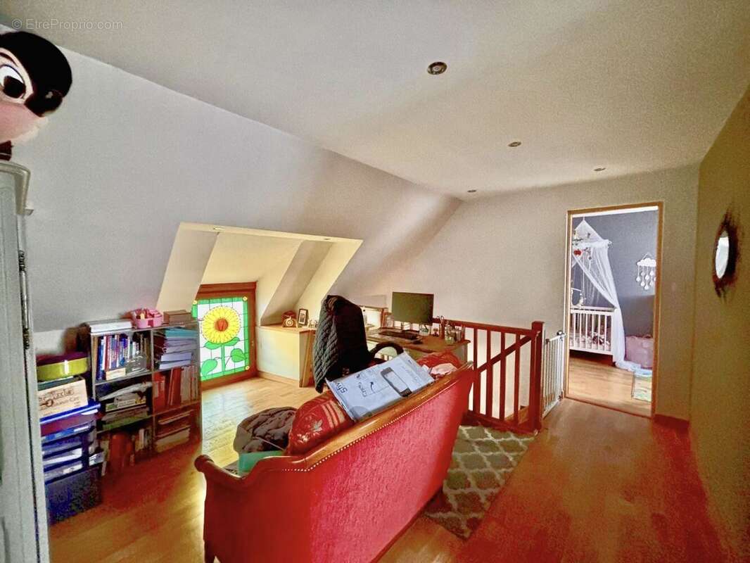 Maison 100 m² à Tessy-Sur-Vire  - photo 8