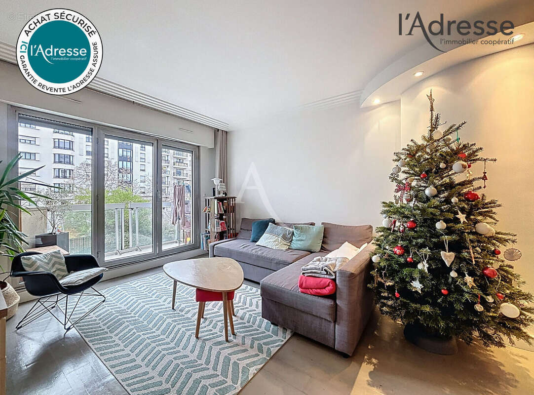 Appartement à SURESNES