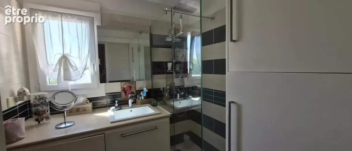 Appartement À Vendre - photo 10