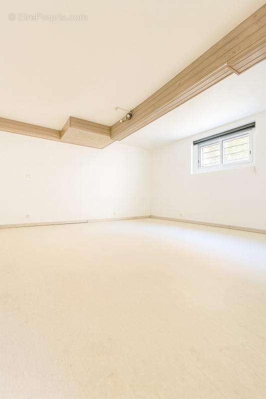 Maison à LA VILLEDIEU-DU-CLAIN