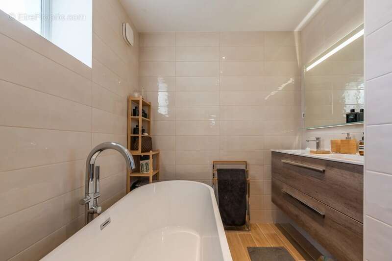 Appartement à GARCHES